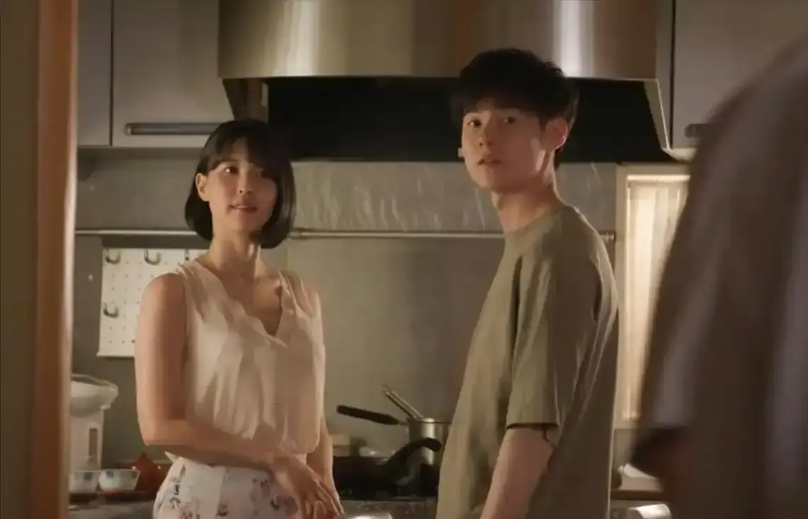 催泪情感大作《漂亮的女邻居5》高清全集未删减 - 林薇苏婉雨夜谜局中文版 - 无广告免费在线看超清资源